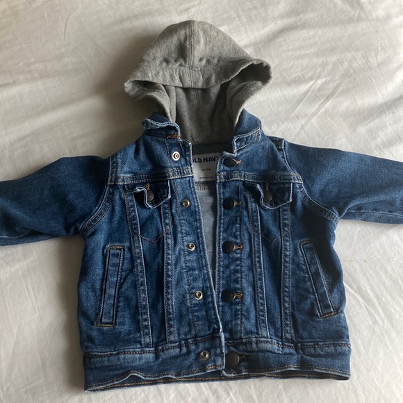Old Navy Toddler Jean Jacket (12-18 months) - Picture 1 of 3